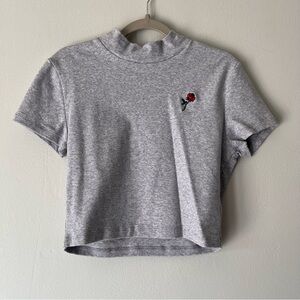 Grey crop top with rose embroidery
